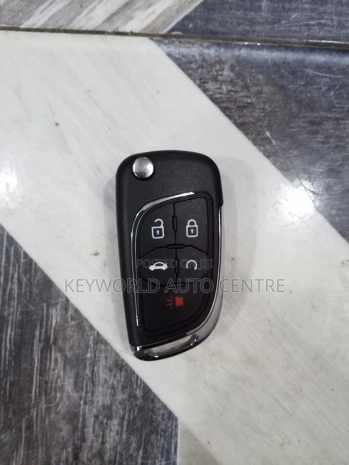 Chevrolet Malibu, Equinox, Camaro GMC Terrain 5 Buttons New Shape