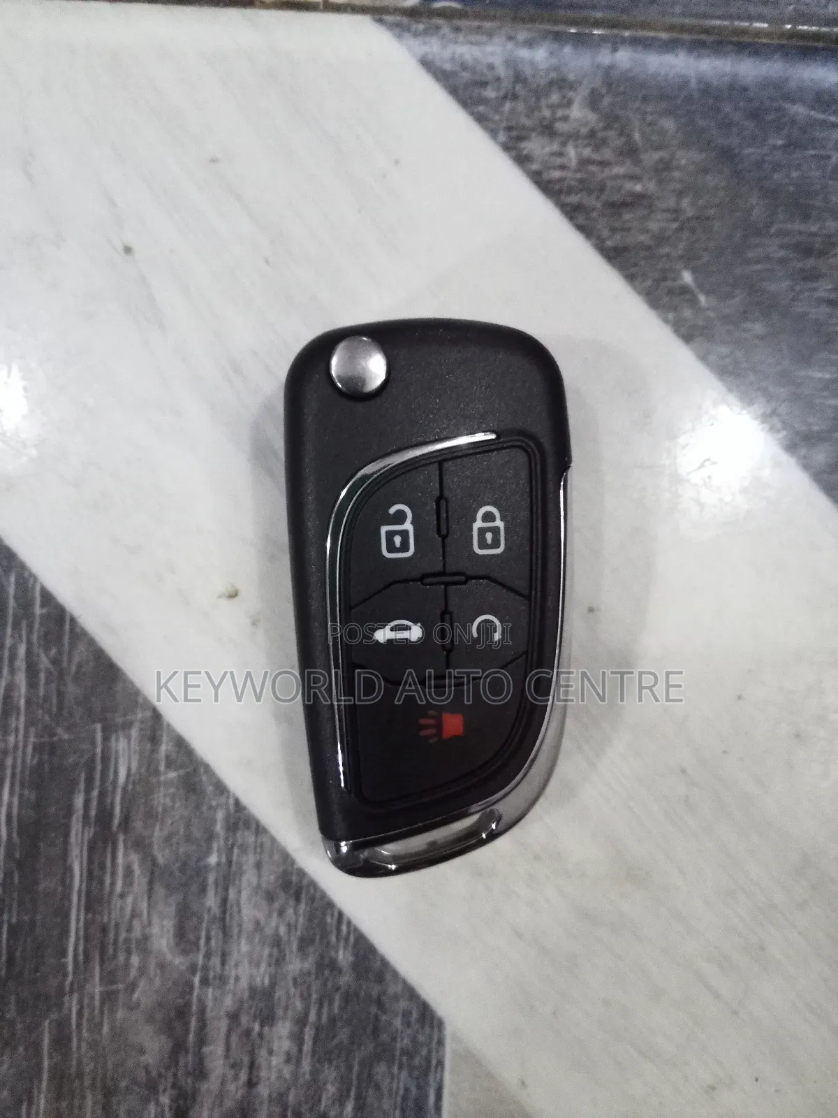 Chevrolet Malibu, Equinox, Camaro GMC Terrain 5 Buttons New Shape