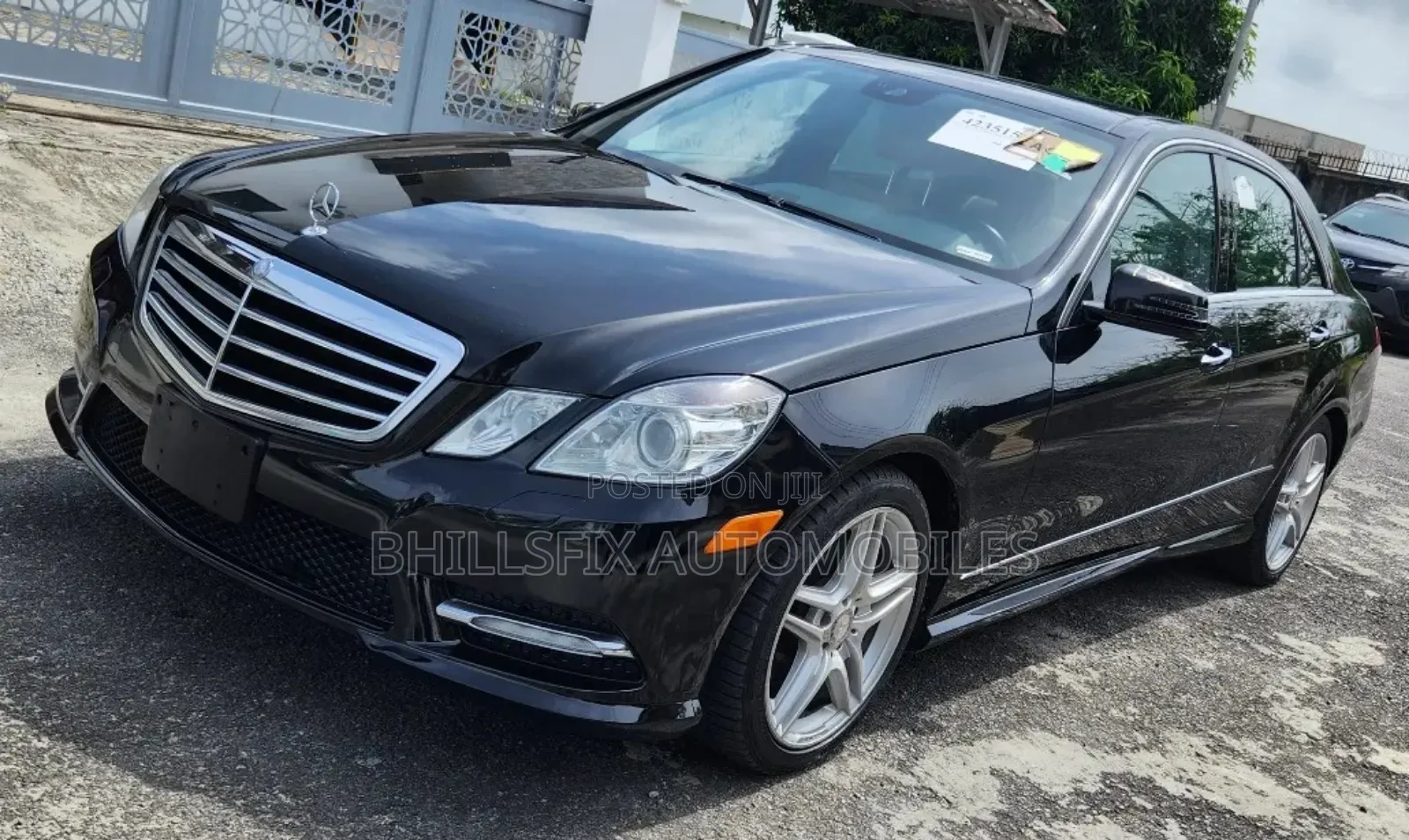 Mercedes-Benz E350 Base 4Matic Sedan AWD (3.5L 6cyl 7A) 2013 Black