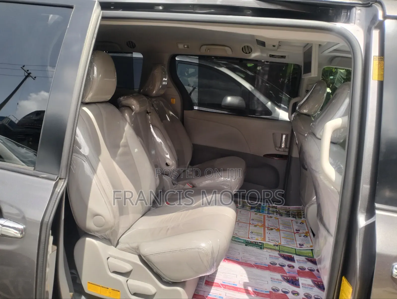 Toyota Sienna 2015 Gray