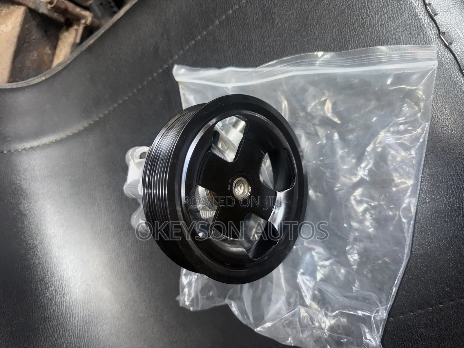 Power Steerling Pump for Toyota Lexus Gx-460