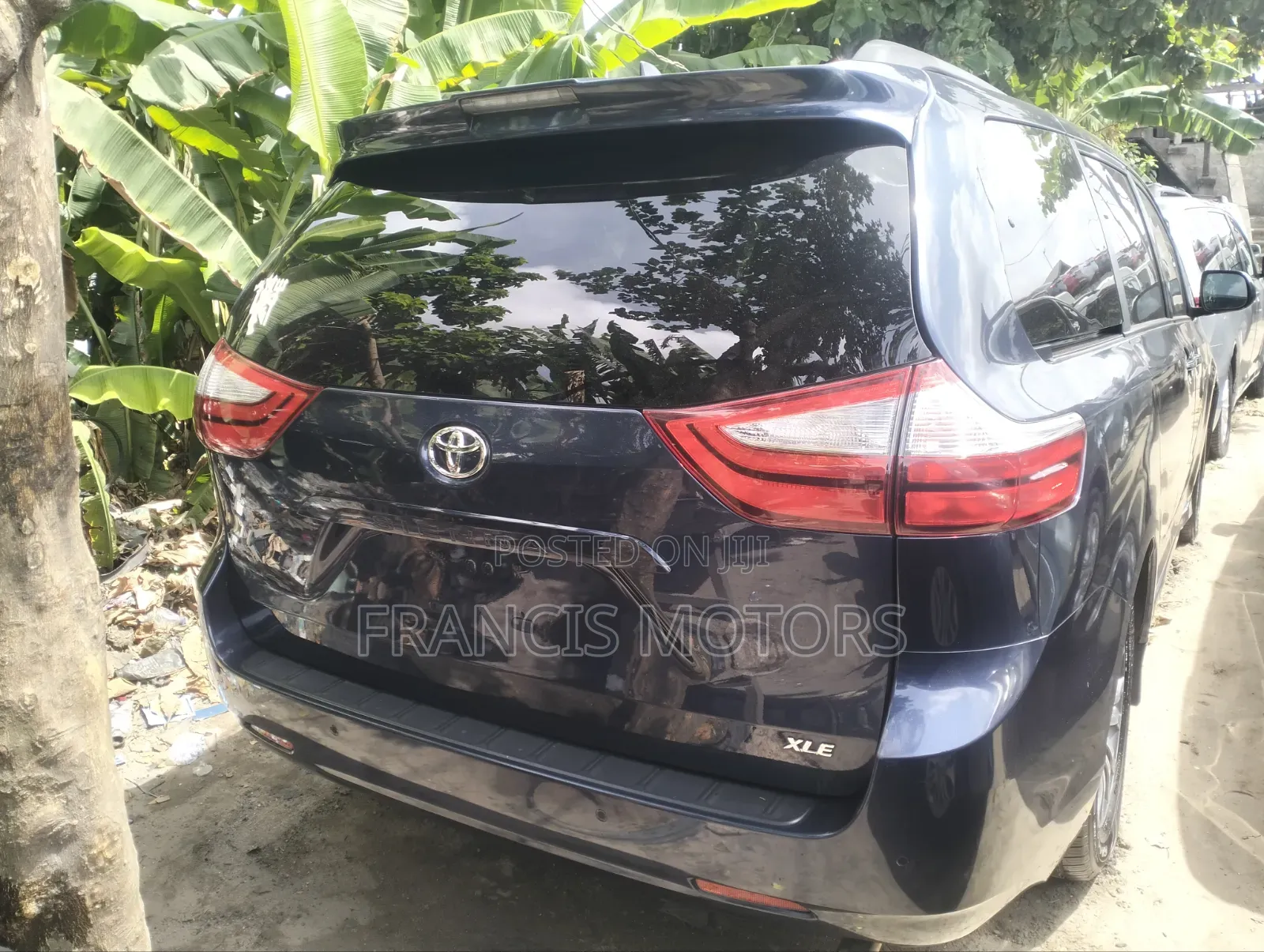 Toyota Sienna 2019 Blue