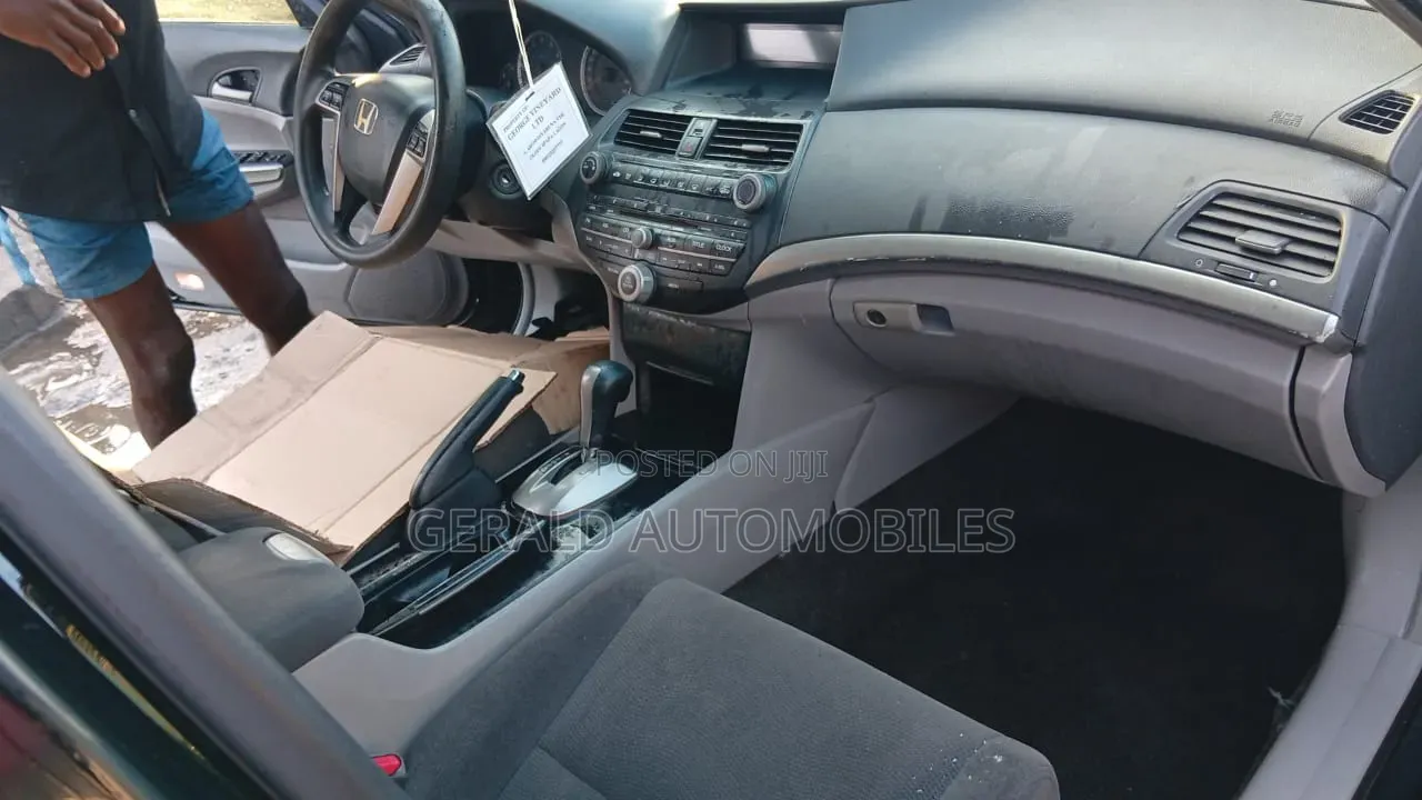 Honda Accord LX 2.4 Automatic 2009 Black