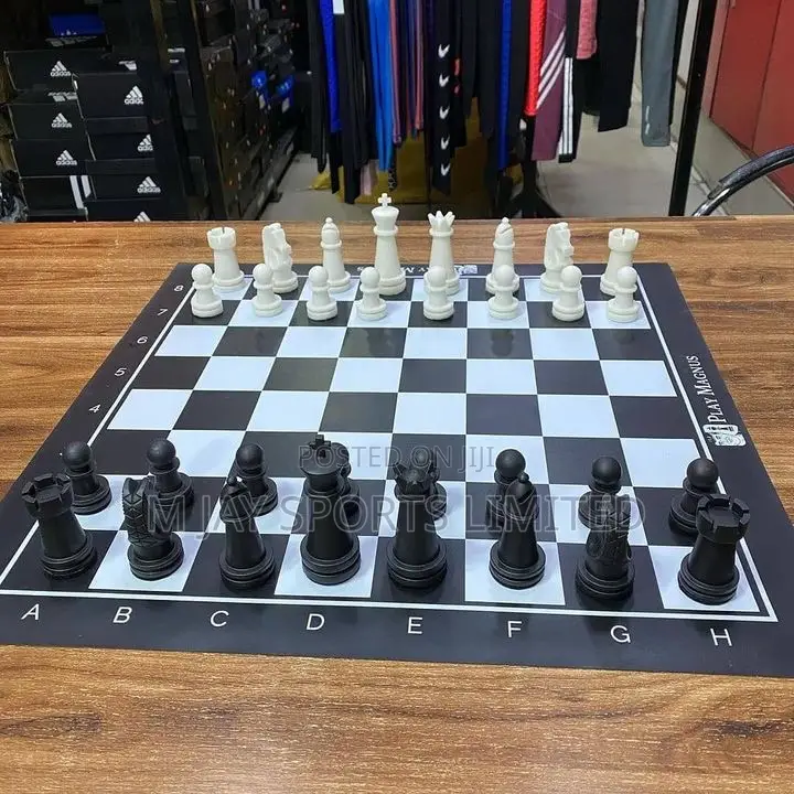 Chess (Play Magnus)