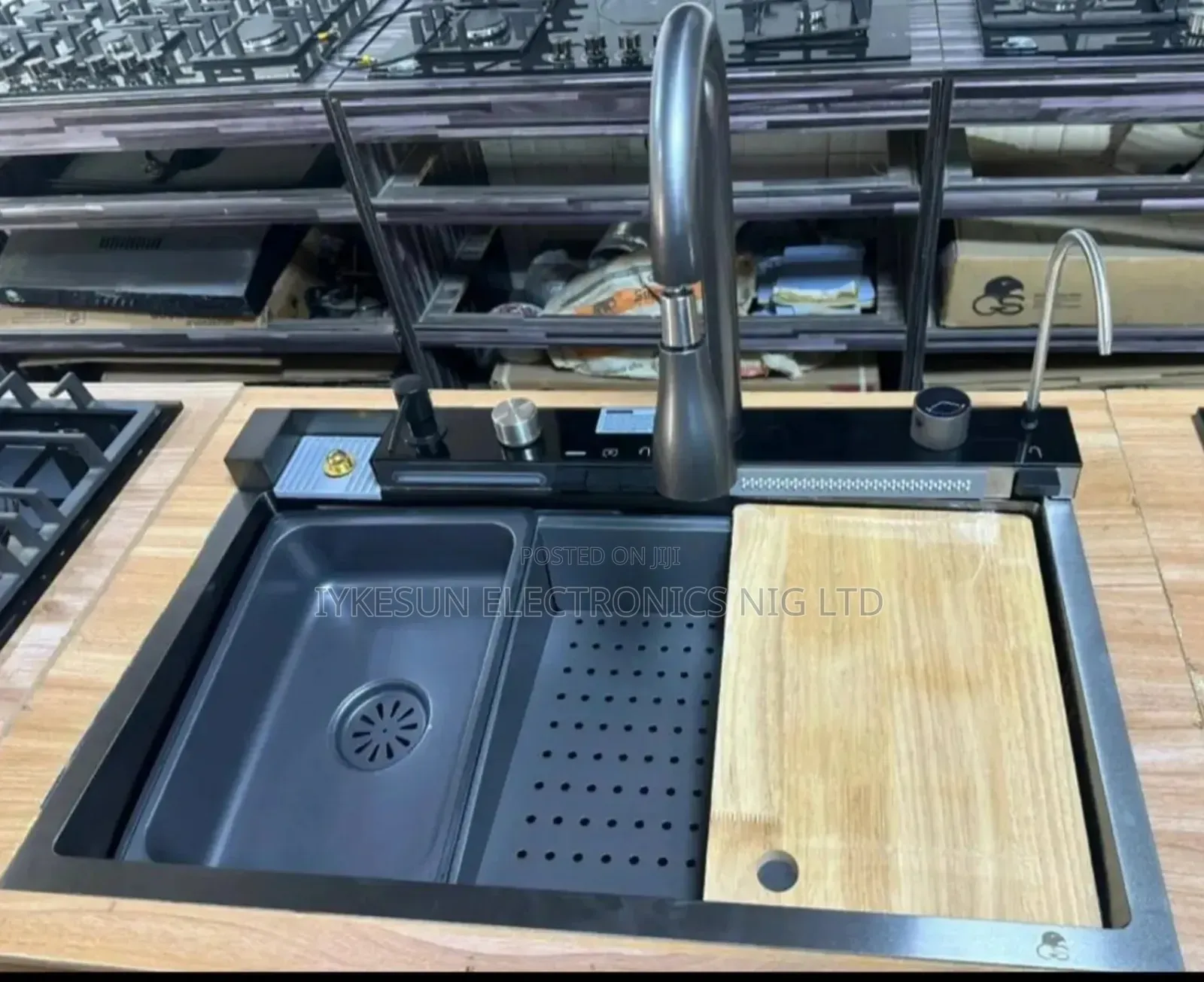 Original Gs Built-in Premium Quality Luxury Kitchen Sink Automatic