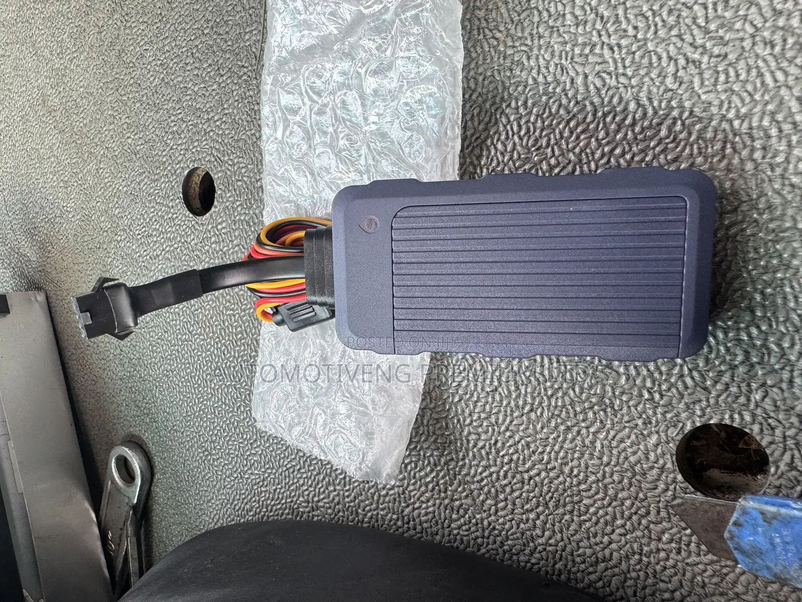 GPS Tracking Device Installation (Best Service Brand)