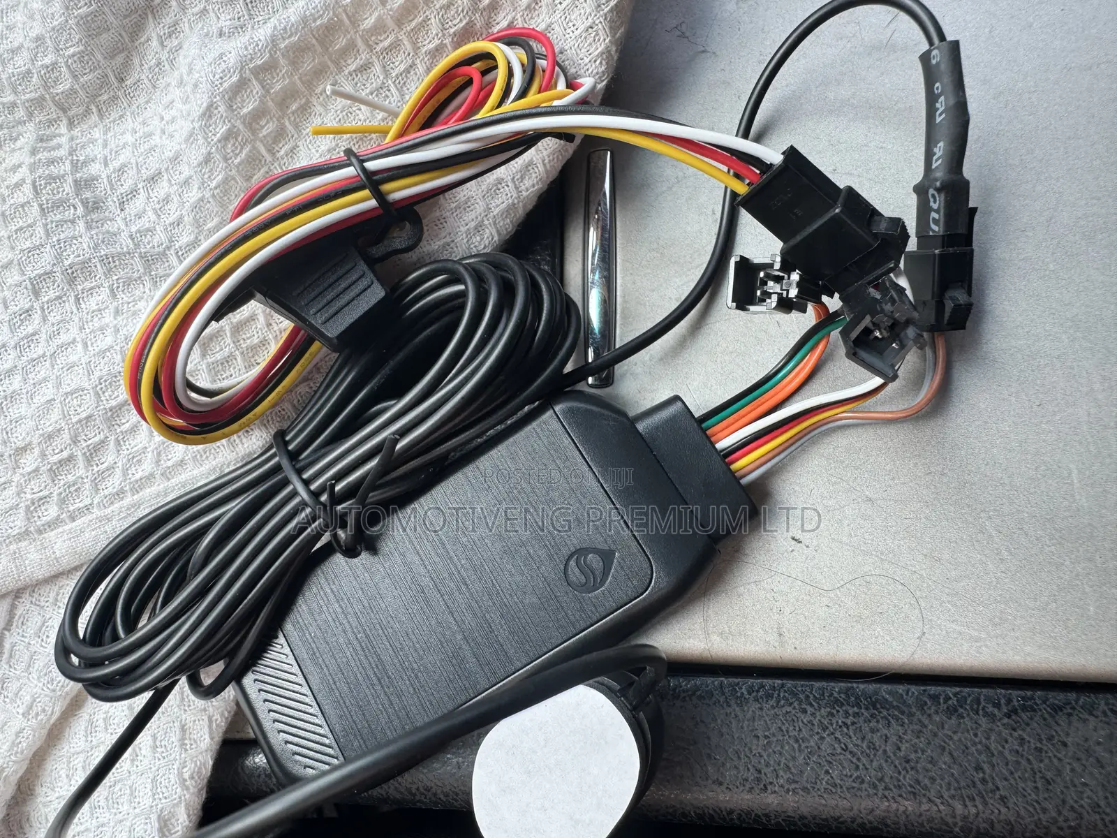 R31 Seeworld GPS Device (Advance Iot Security System)