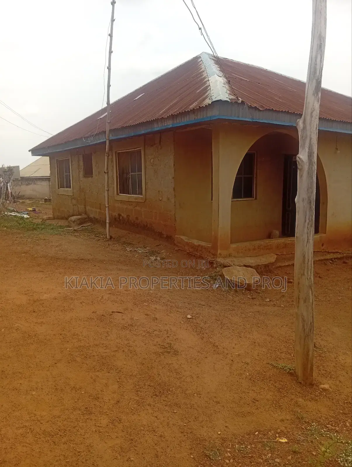 3bdrm Bungalow in Barracks Moniya for sale