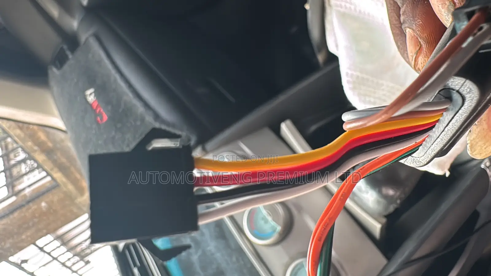R31 Seeworld/Whatsgps Device in Lagos/Abuja (Advance Iot)