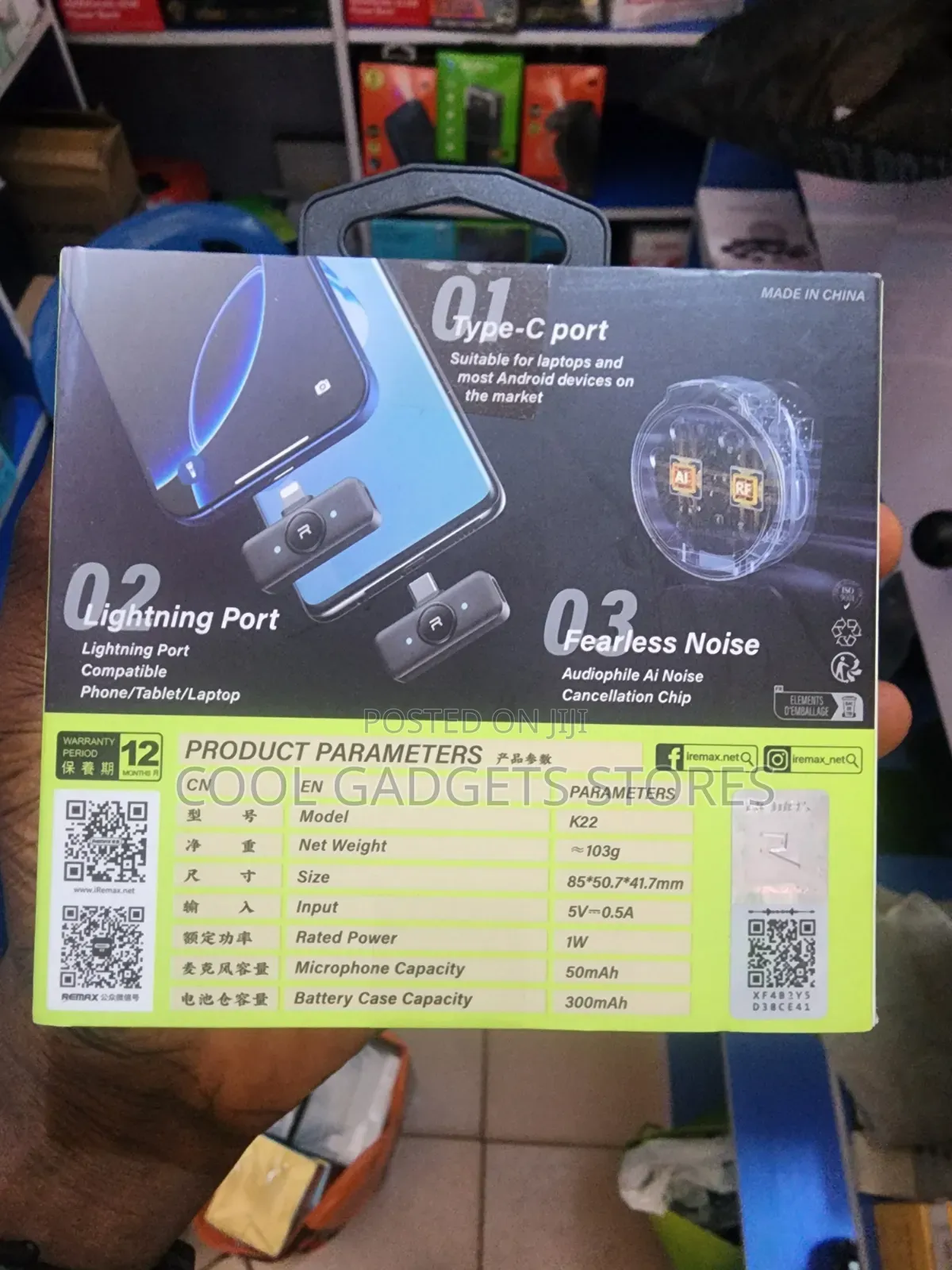Remax 2-in-1 Wireless Microphone