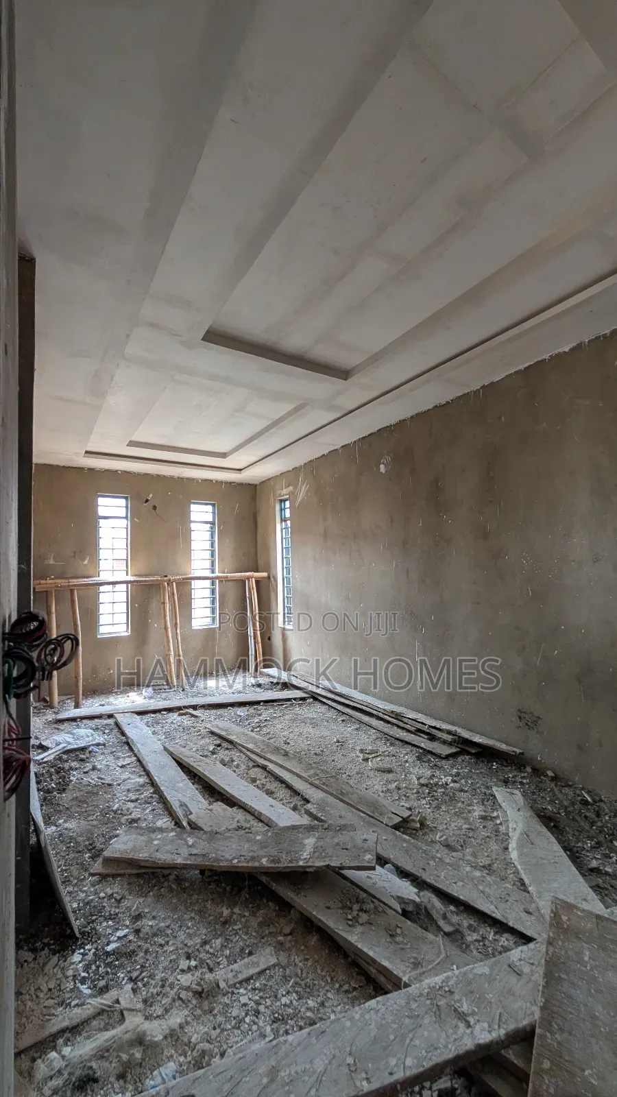 4bdrm Duplex in Okebadan, Akobo for sale