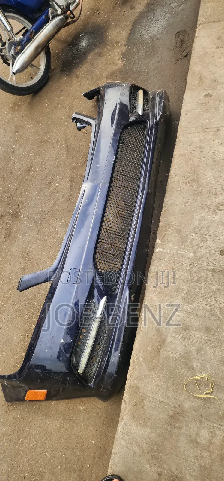 C300 2010 Front Bumper With Led Foglight