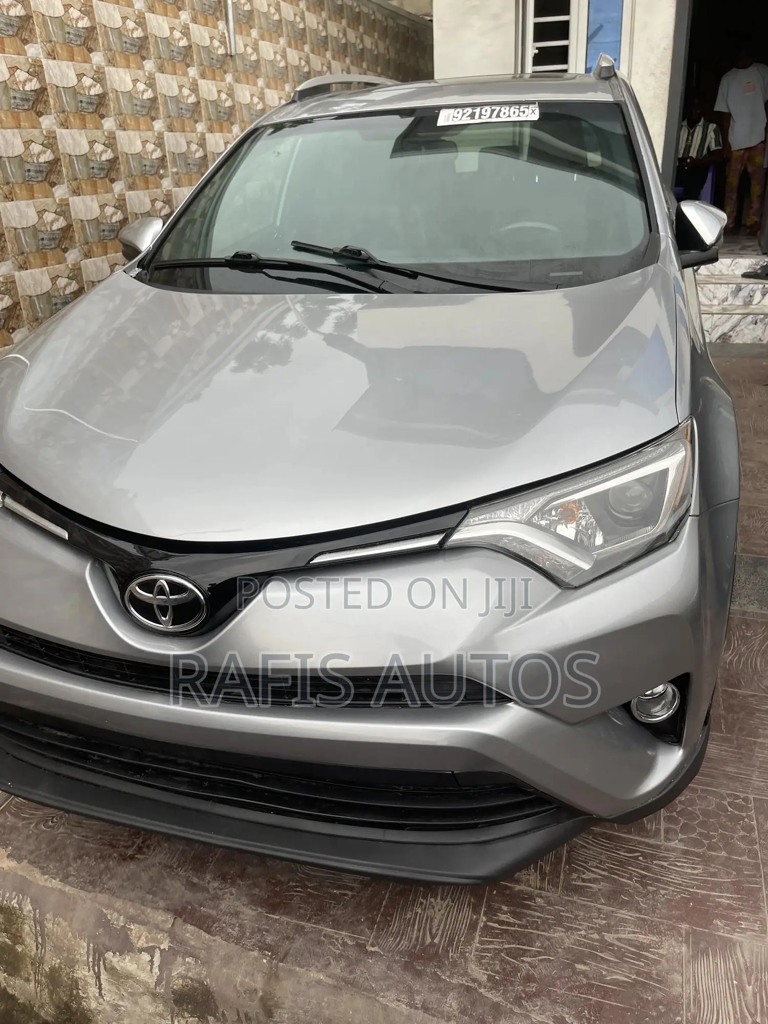 Toyota RAV4 SE AWD (2.5L 4cyl 6A) 2017 Silver