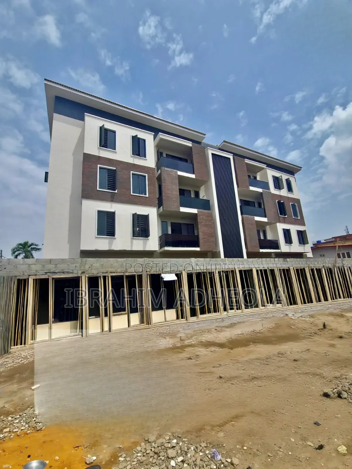 3bdrm Apartment in Off Toyin Street for sale