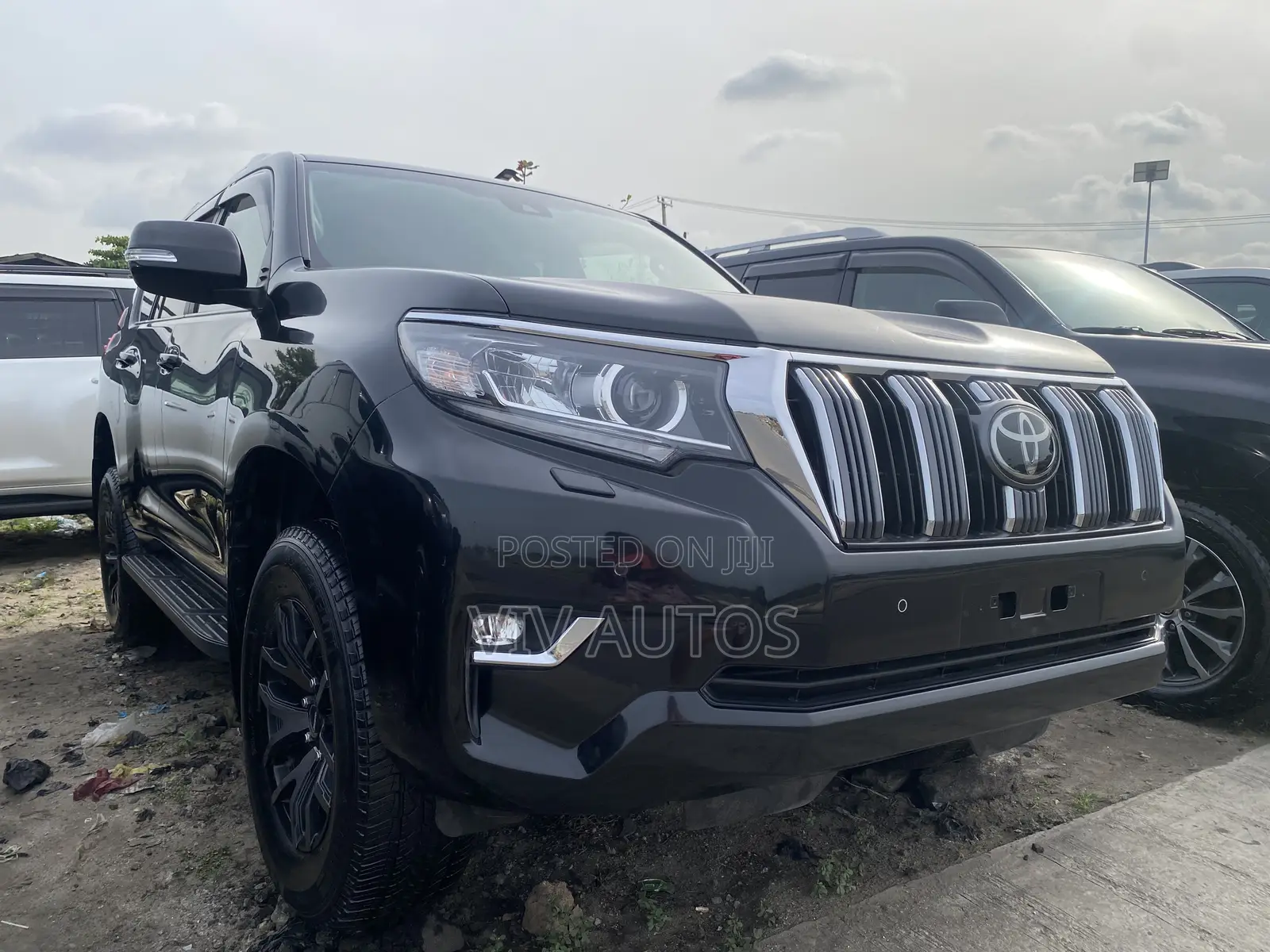 Toyota Land Cruiser Prado 4.0 2023 Black