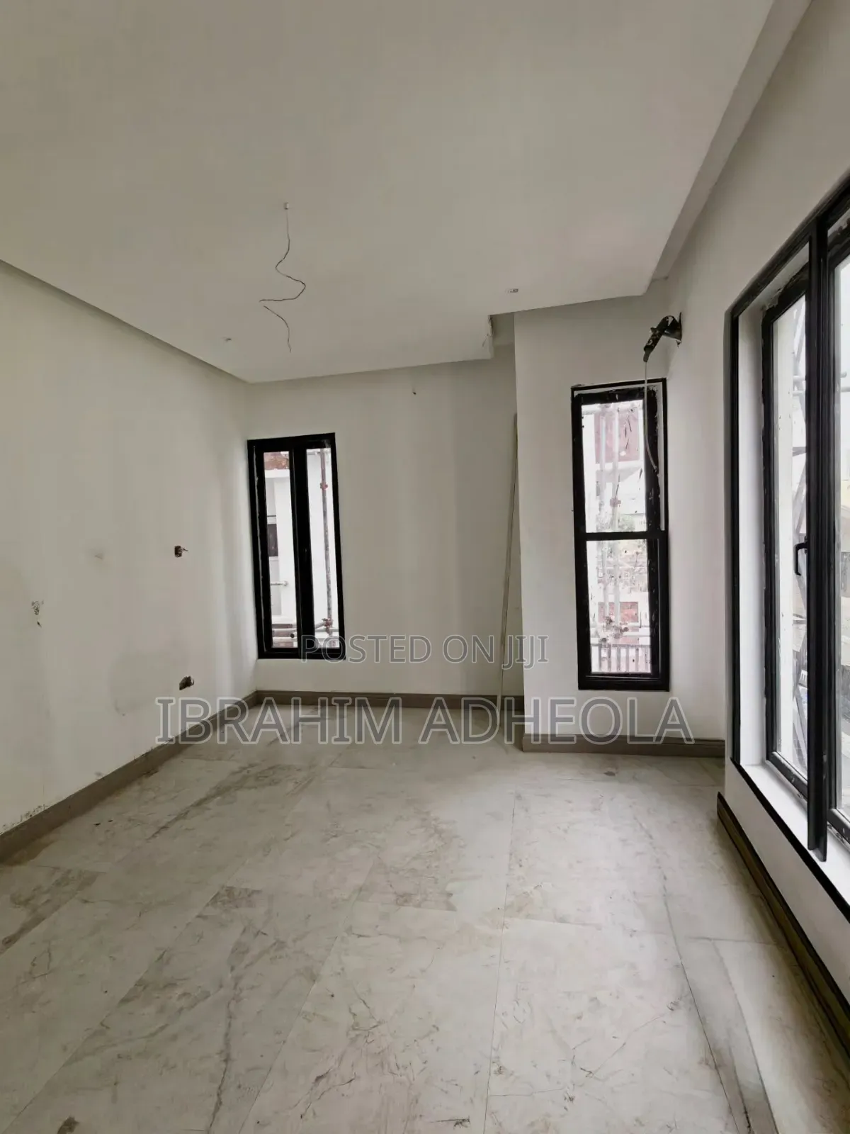 3bdrm Apartment in Allen Avenue for sale