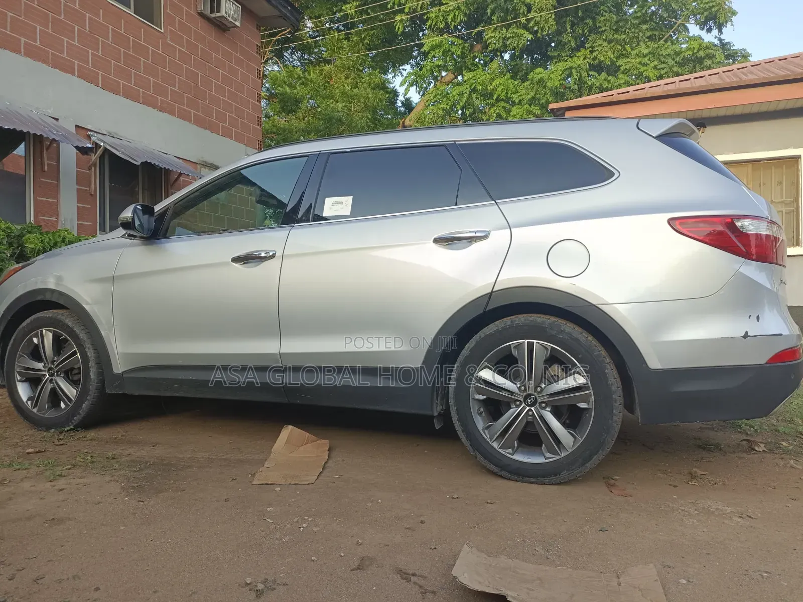 Hyundai Santa Fe Limited 4dr SUV AWD (3.3L 6cyl 6A) 2015 Silver