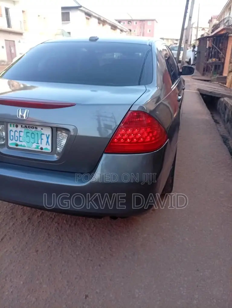 Honda Accord 2009 Gray