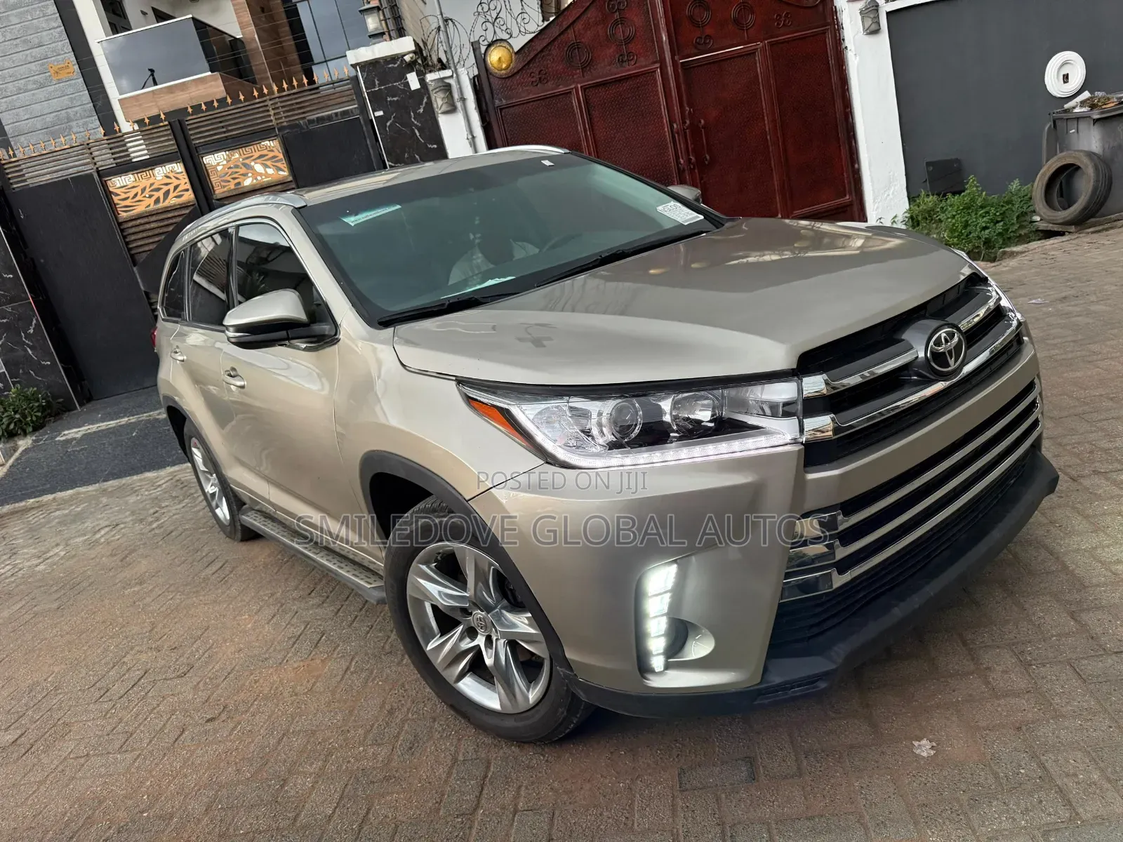 Toyota Highlander Limited 4dr SUV AWD (3.5L 6cyl 6A) 2014 Gray