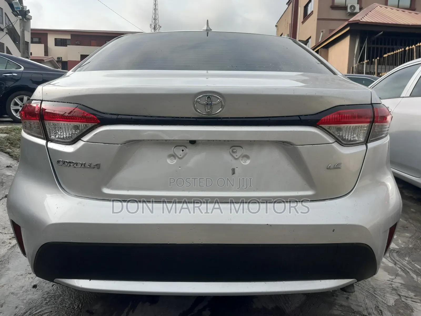 Toyota Corolla LE 2020 Silver