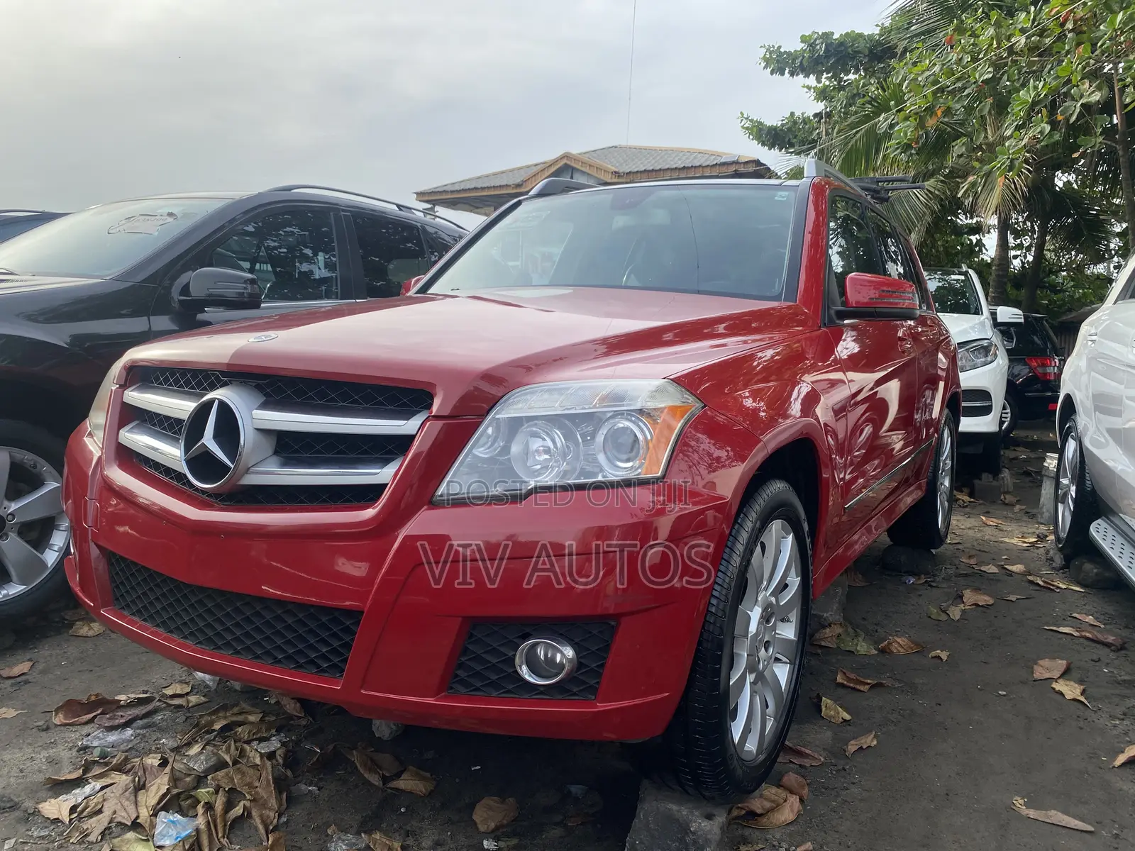 Mercedes-Benz GLK-Class 350 4MATIC 2011 Red