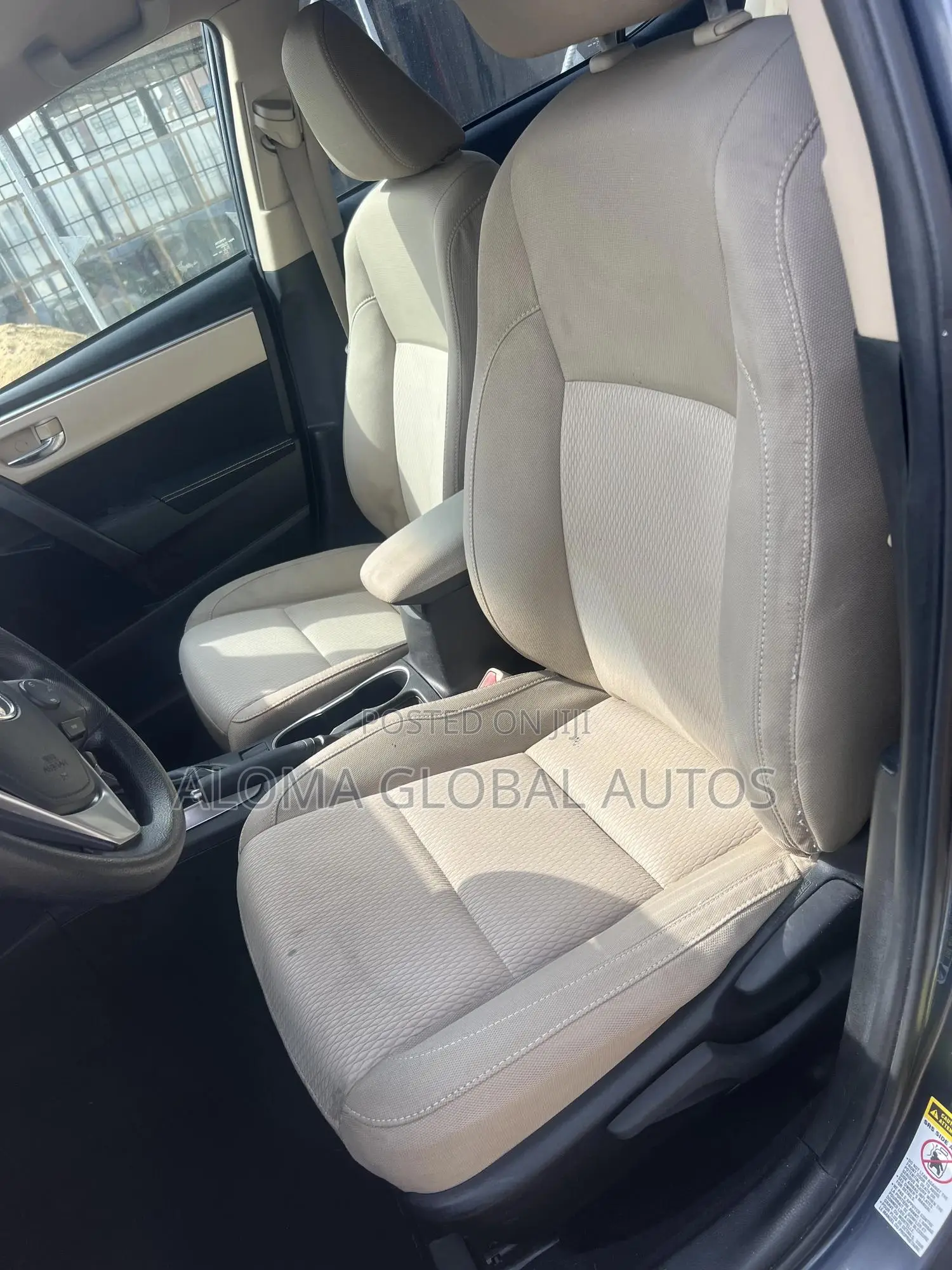Toyota Corolla LE Eco Plus 4dr Sedan (1.8L 4cyl CVT) 2014 Gray