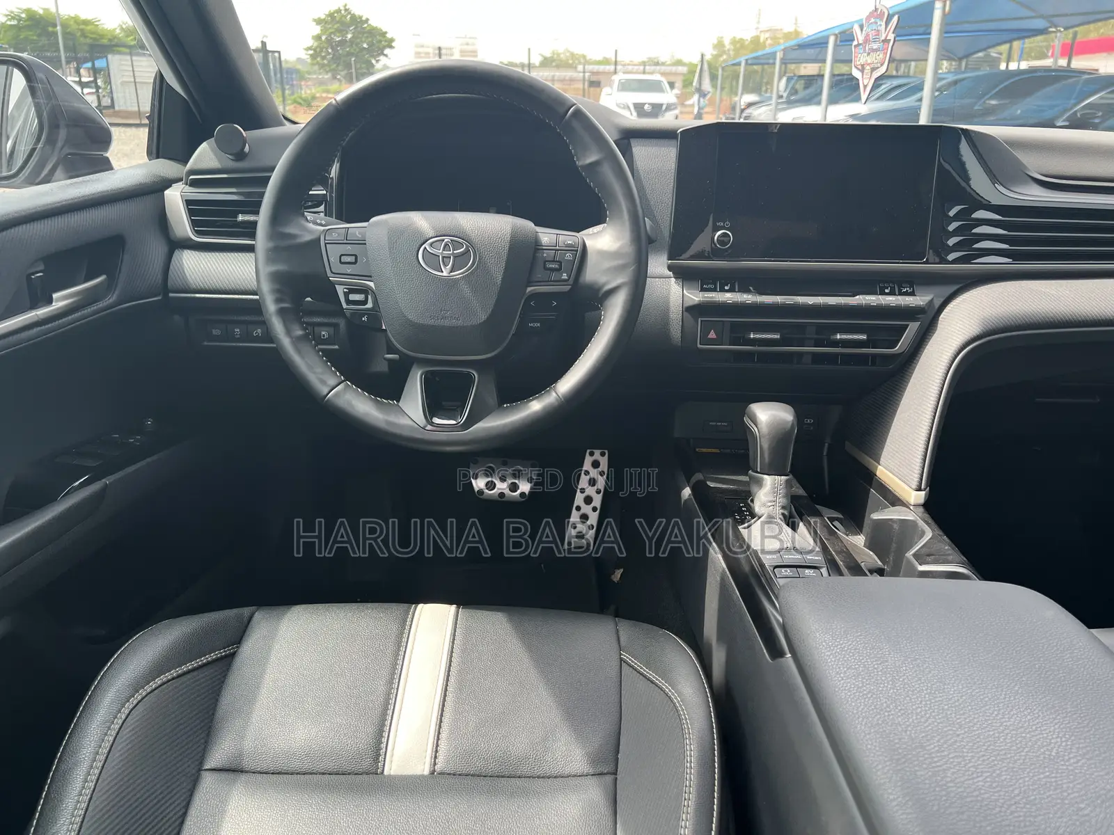 New Toyota Camry SE 2024 White