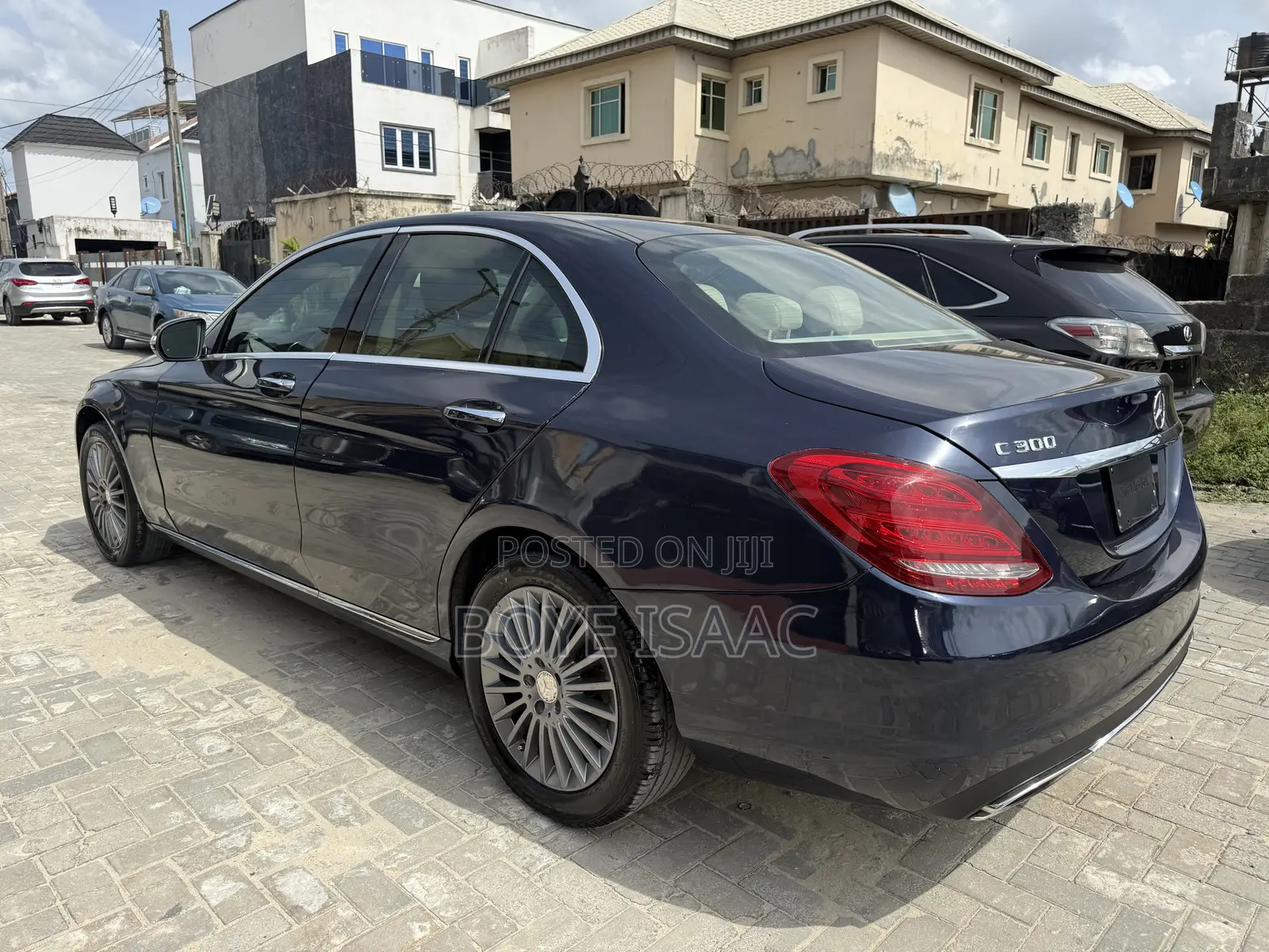 Mercedes-Benz C300 Luxury 4dr AWD 4Matic Sedan (2.0L 4cyl 7A) 2015 Blue
