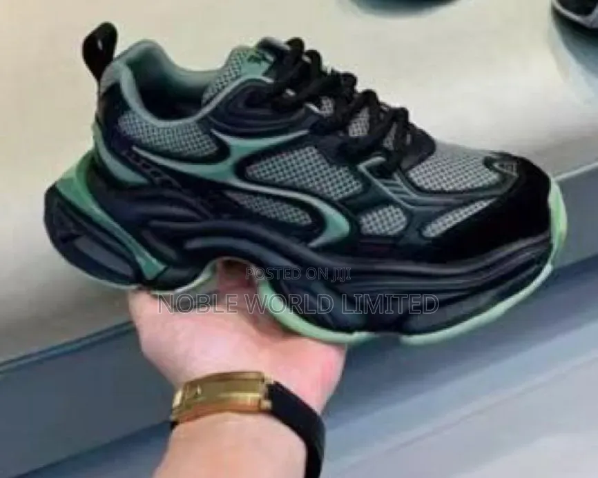 Trendy.Unisex Sneakers Chido 7h