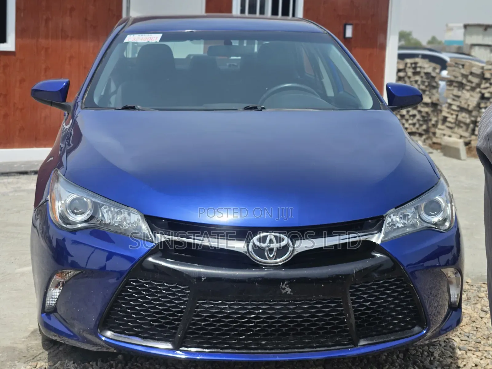 Toyota Camry 2016 Blue