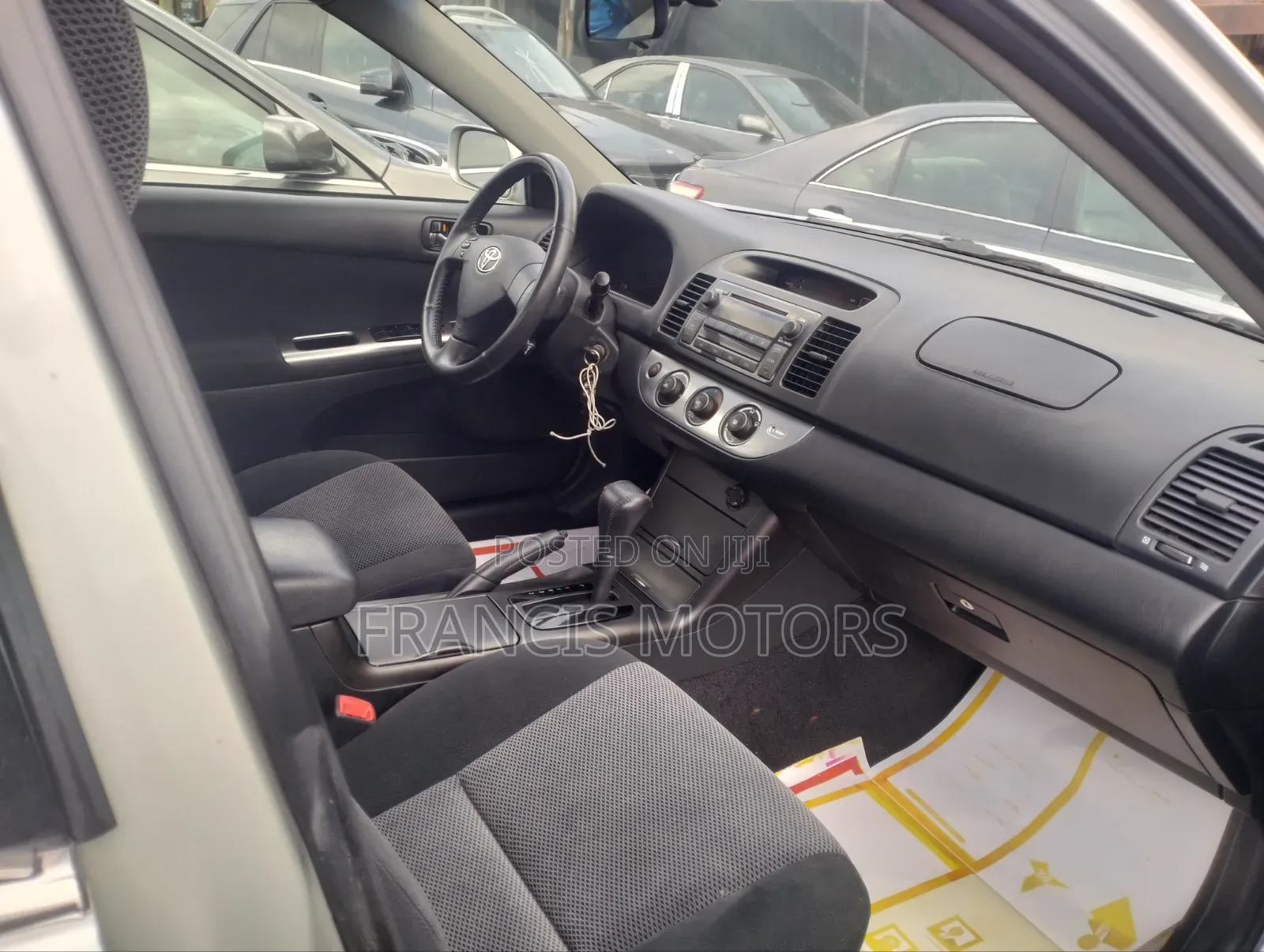 Toyota Camry SE 4dr Sedan (2.4L 4cyl 5A) 2005 Silver