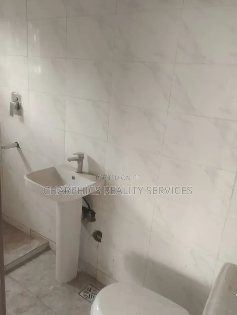 2bdrm Apartment in Kosofe / Kosofe for rent