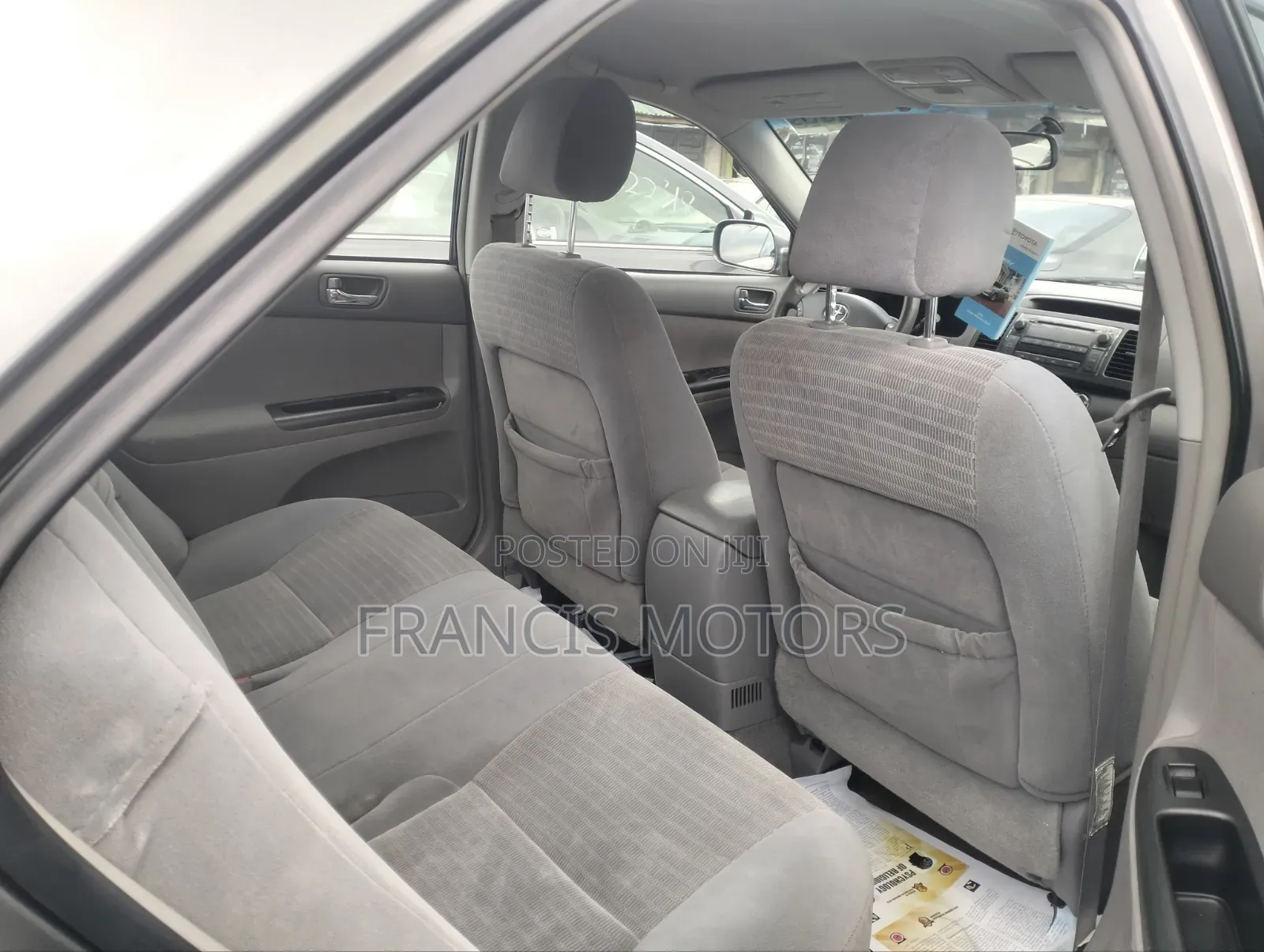 Toyota Camry LE 4dr Sedan (2.4L 4cyl 5A) 2006 Gray