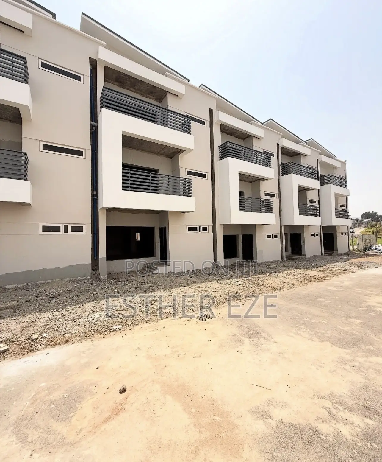 4bdrm Townhouse/Terrace in Katampe (Main) for sale