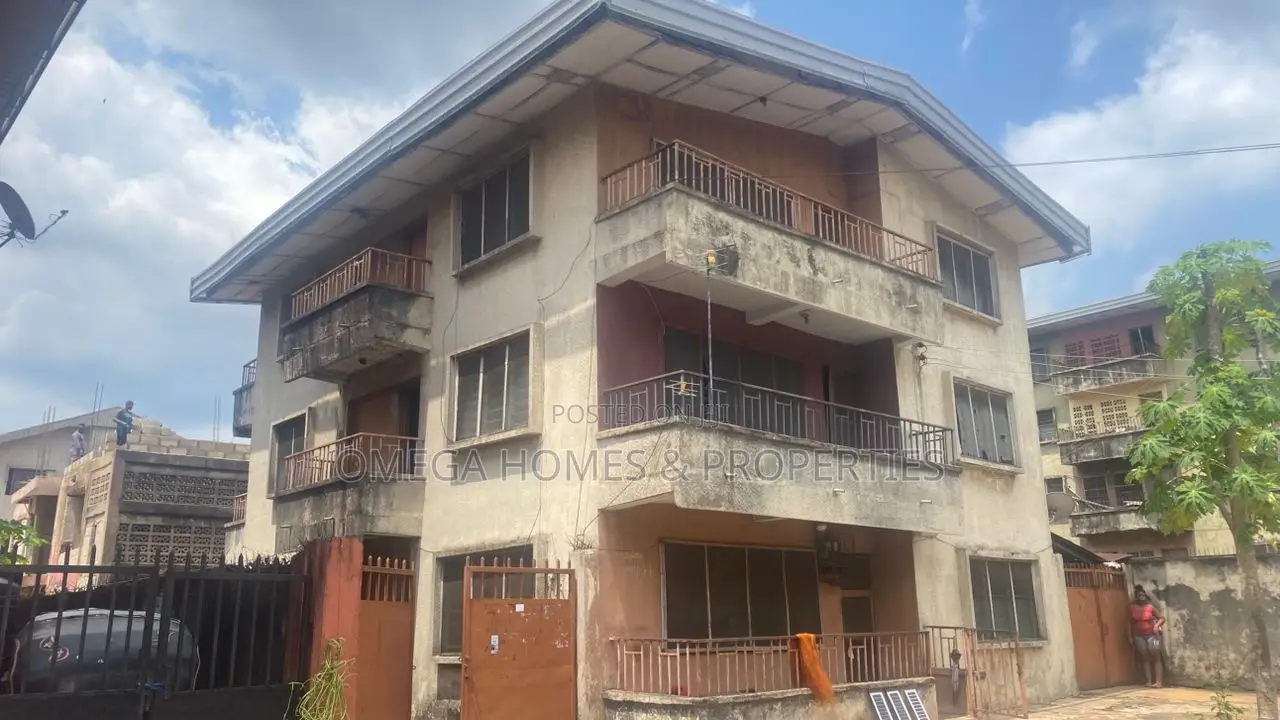 3bdrm Block of Flats in Umuahia for sale