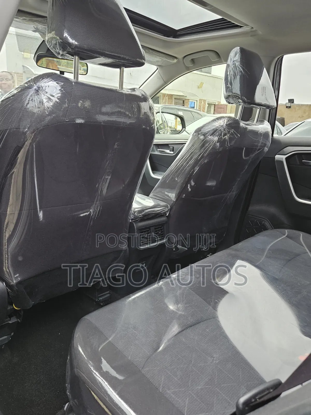 Toyota RAV4 XLE AWD 2019 Black