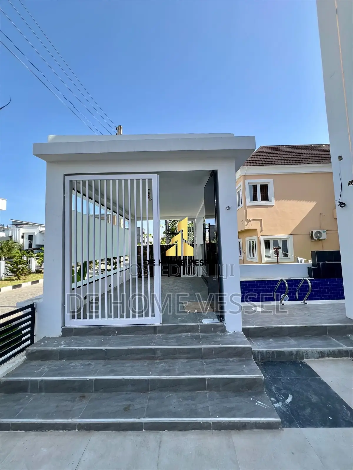 5bdrm Duplex in Lekki, Osapa london for sale