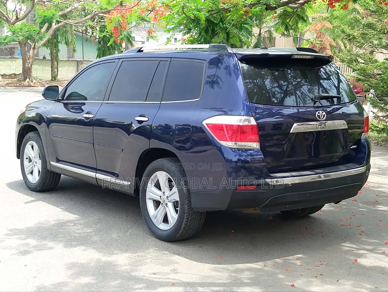 Toyota Highlander Limited 2012 Blue