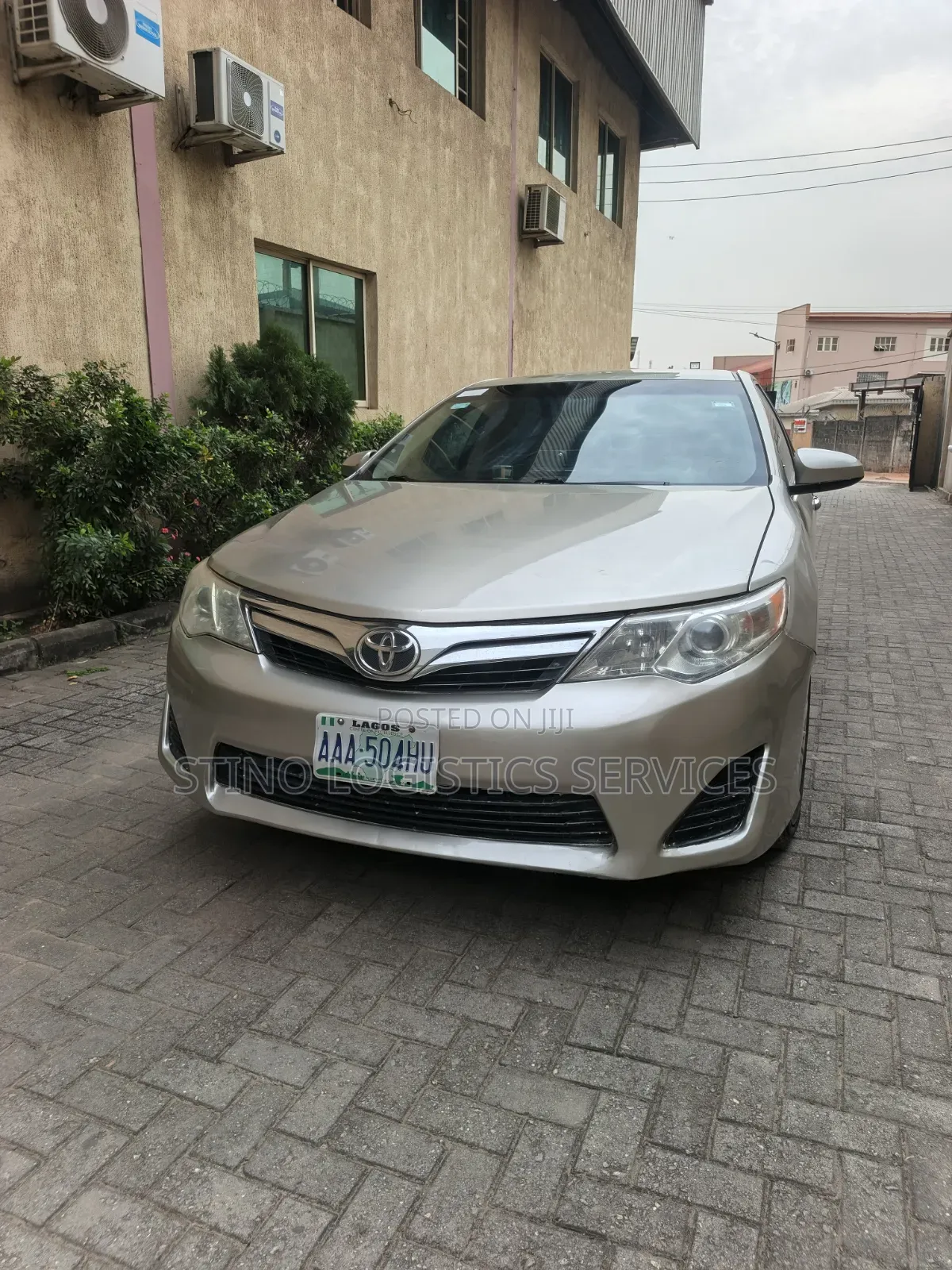 Toyota Camry 2014 Gold