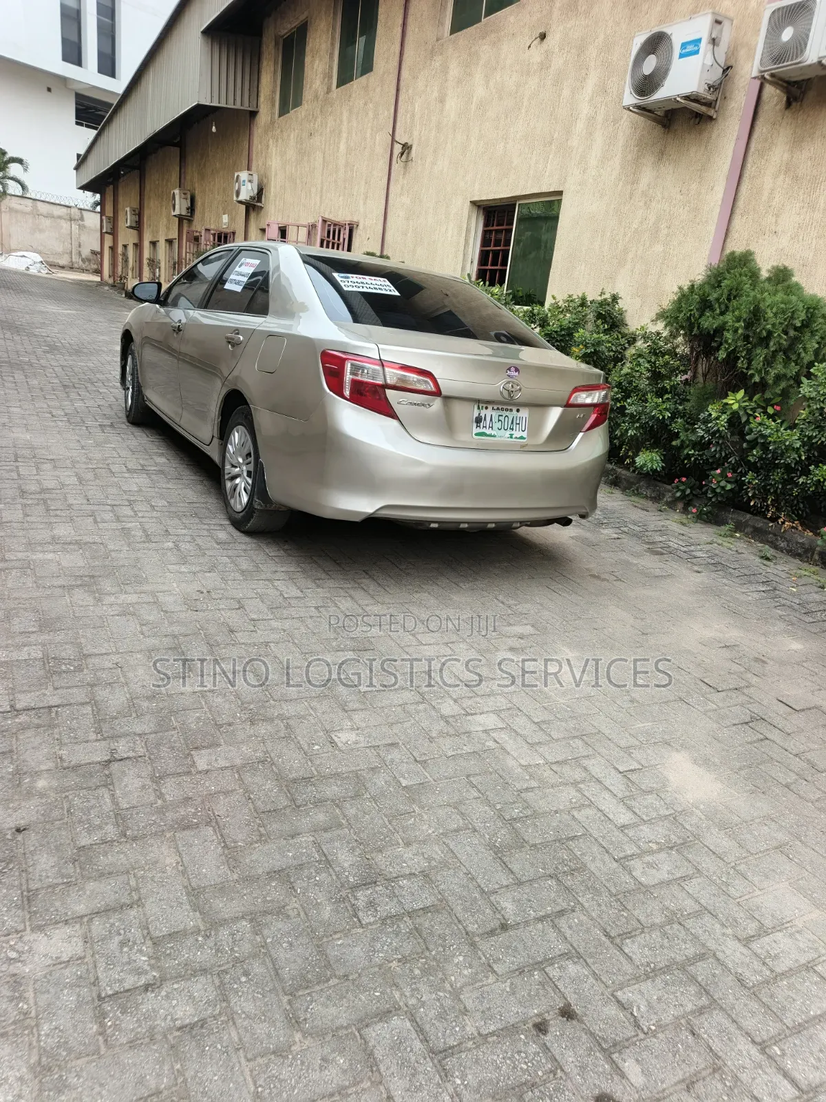 Toyota Camry 2014 Gold
