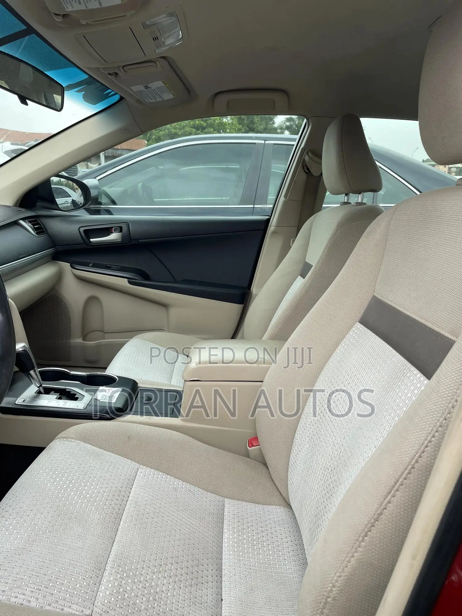 Toyota Camry LE 4dr Sedan (2.5L 4cyl 6A) 2013 Red