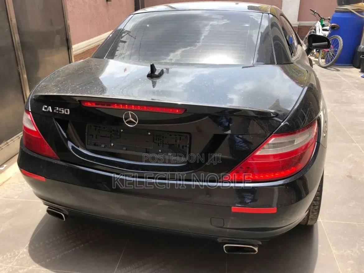 Mercedes-Benz SLK-Class 2013 Black