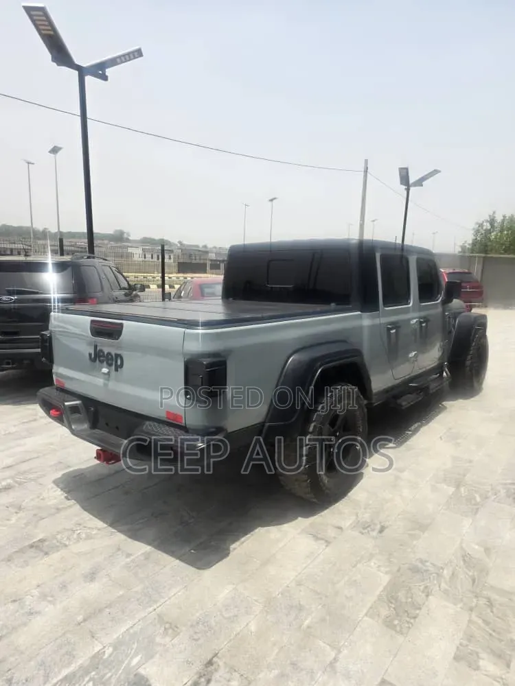 Jeep Wrangler 2020 Beige