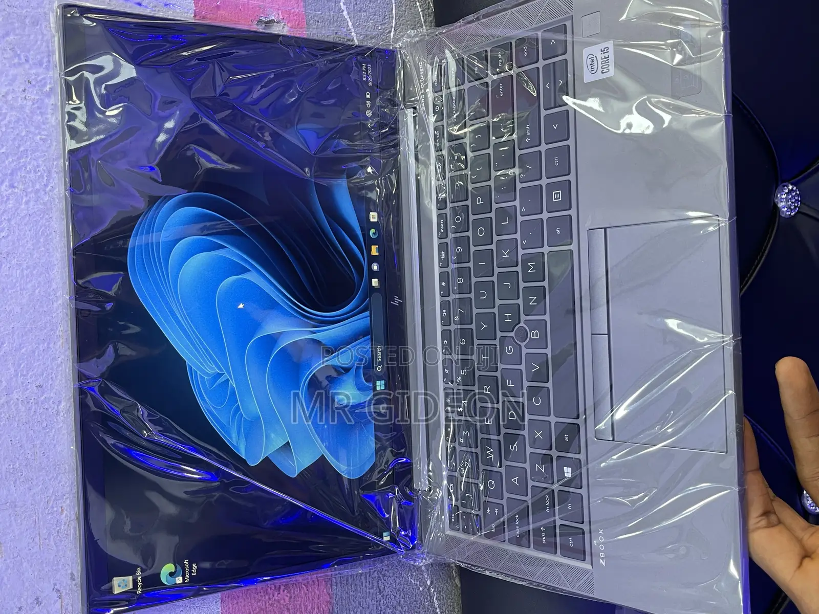 Laptop HP ZBook Firefly 14 G7 16GB Intel Core i5 SSD 256GB