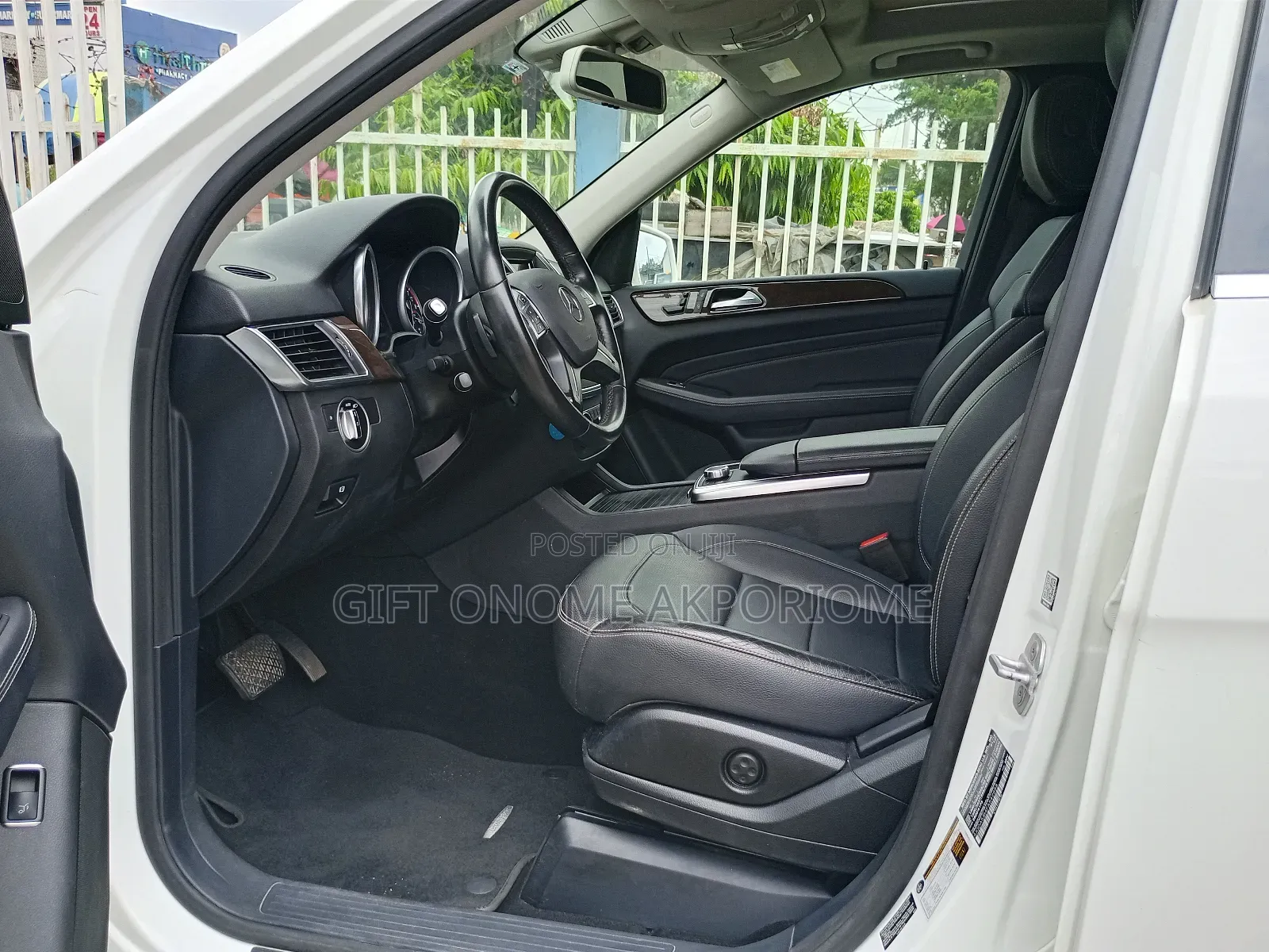 Mercedes-Benz M Class ML350 4dr SUV (3.5L 6cyl 7A) 2015 White