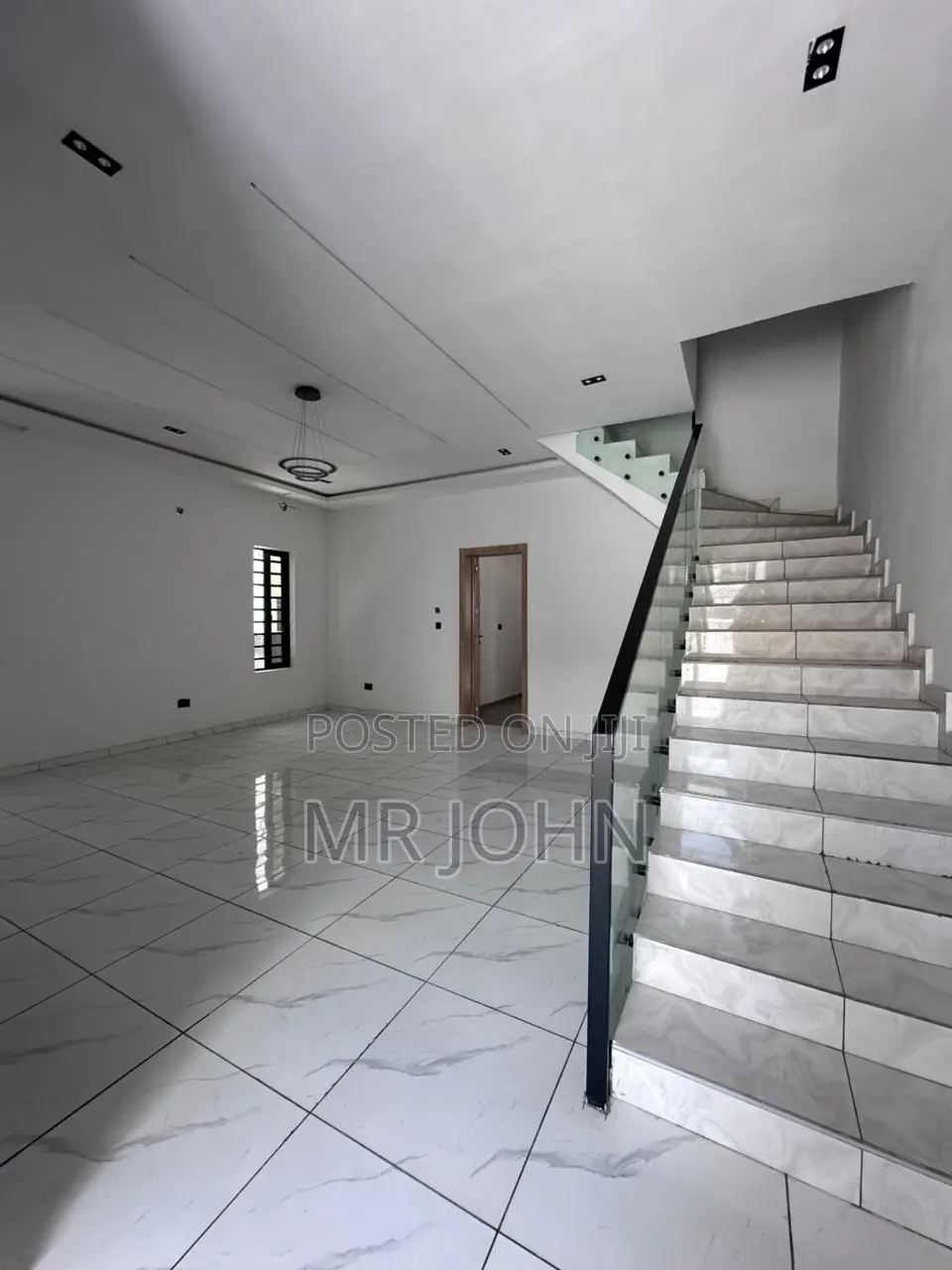 4bdrm House in Thomas Estate Owo Pr for sale
