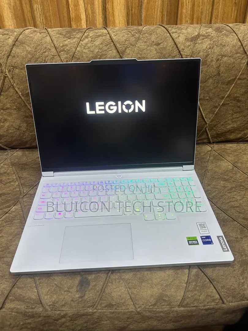 Laptop Lenovo Legion 7 32GB Intel Core i9 SSD 1T