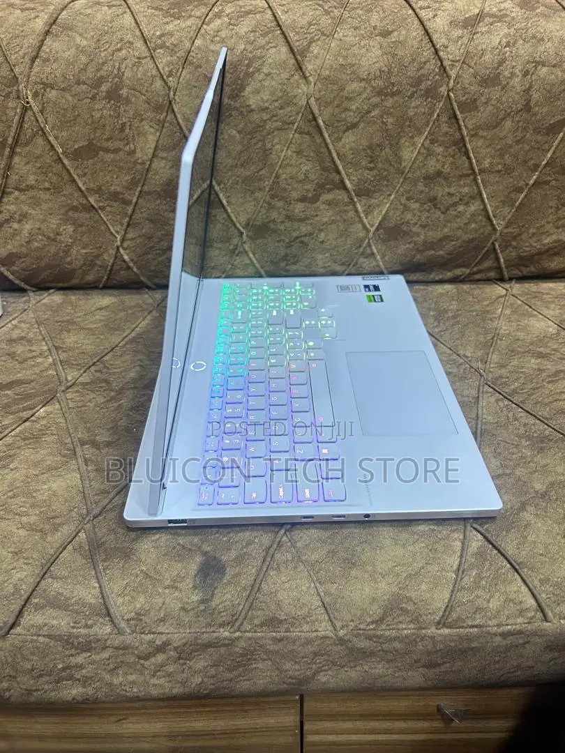 Laptop Lenovo Legion 7 32GB Intel Core i9 SSD 1T