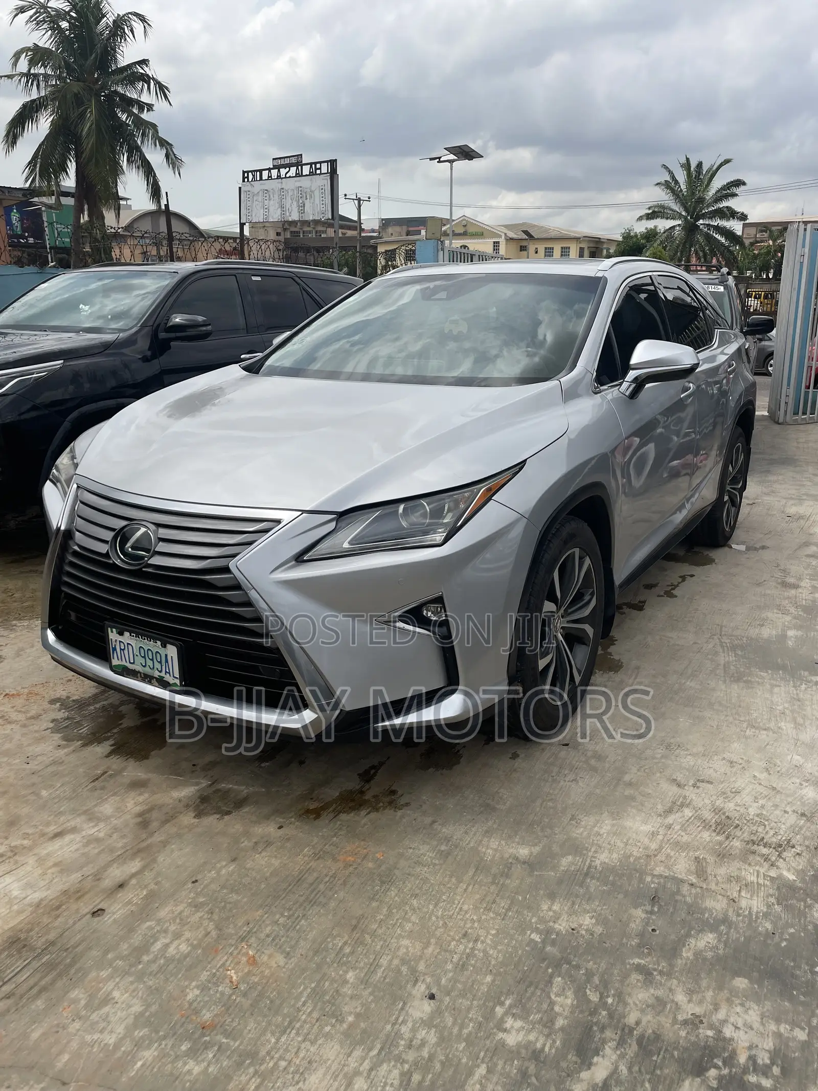 Lexus RX 350 FWD 2017 Silver