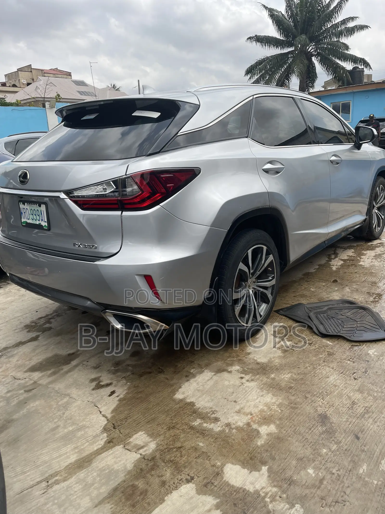 Lexus RX 350 FWD 2017 Silver